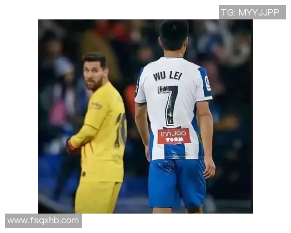 特别帅气的足球明星男孩如何在绿茵场上展现个人魅力与运动才华